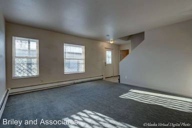 Main picture of 1100 E Carney Rd