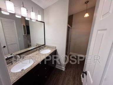 Main picture of 9503 Rosewalk Ct