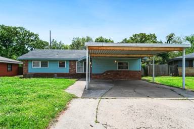 Main picture of 1520 NE 33rd St