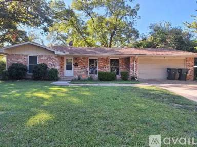 Main picture of 1000 N 7th St