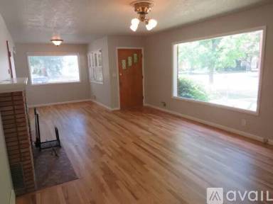 Main picture of 1317 W Rossi St