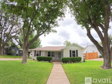Main picture of 3112 Reuter Ave