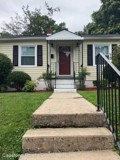 Main picture of 1936 Hinshaw Ave