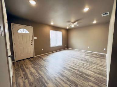 Main picture of 3503 E 15th Pl