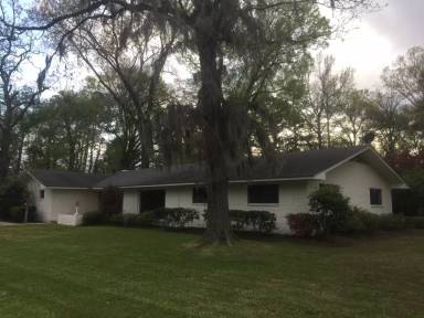 Main picture of 3600 Deborah Dr