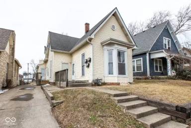 Main picture of 306 N State St