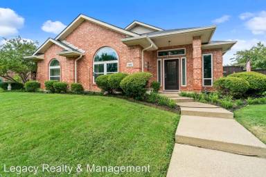 Main picture of 7005 Wilhelmina Dr