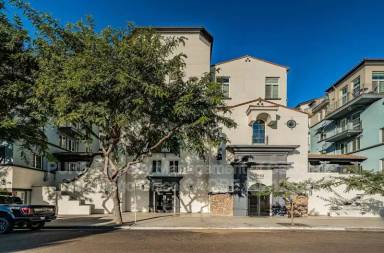 Main picture of La Boheme Condominiums