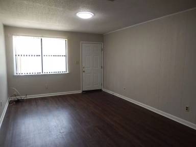 Main picture of 5524 Sullivan Rd