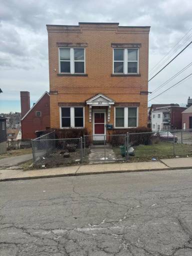 Main picture of 201 Moore Ave