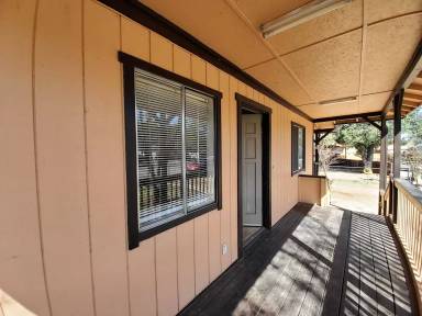 Main picture of 610 W Colt Cir