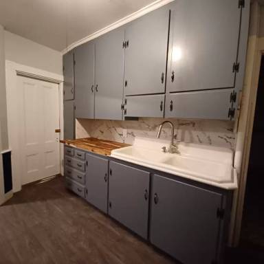 Main picture of 8 Wood St