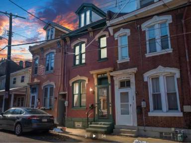 Main picture of 134 41st St