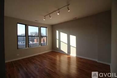 Main picture of 4613 N Kedzie Ave