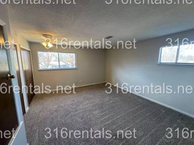 Main picture of 1621 Berry Ave