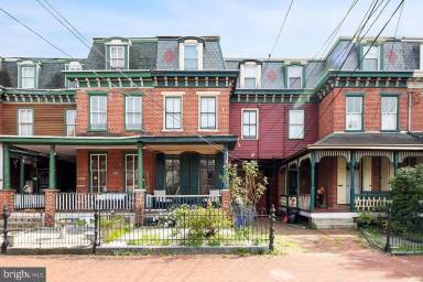 Main picture of 112 Linden St