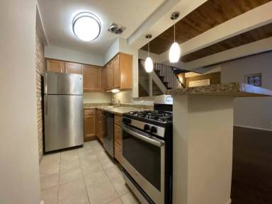 Main picture of 2714-20 N Mildred