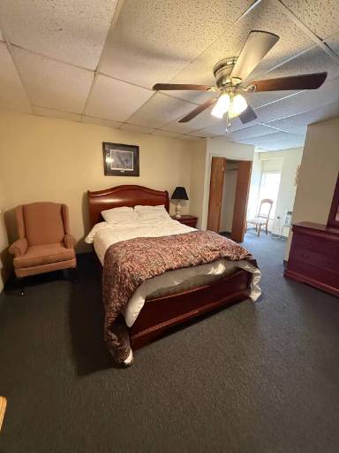 Main picture of 603 S Creek Ave