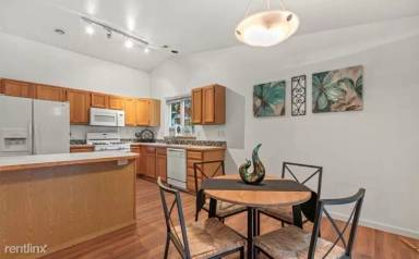 Main picture of 9101 W Mall Dr
