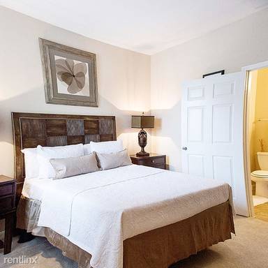 Main picture of Century Edgewater
