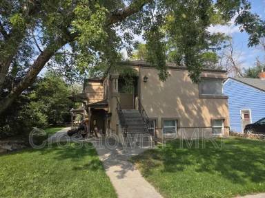 Main picture of 1621 6th Ave