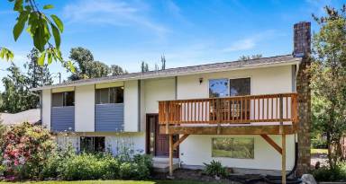 Main picture of 3125 McLeod Rd