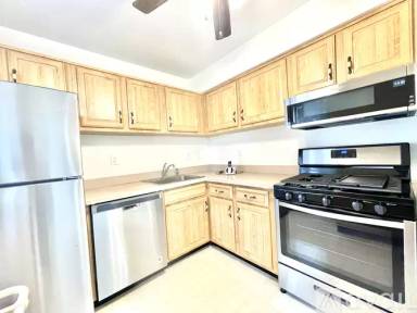 Main picture of 5860 Thunder Hill Rd