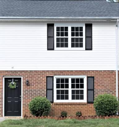 Main picture of 8022 Timberlake Rd