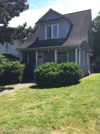 Main picture of 1104 High St