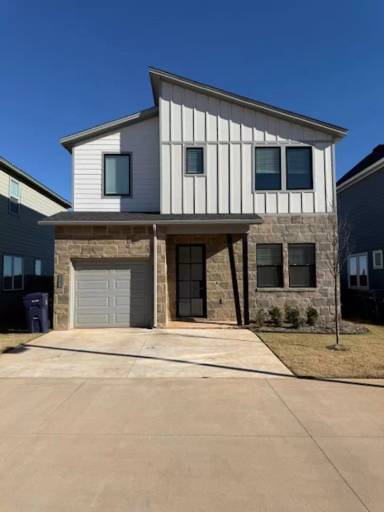 Main picture of 2525 NW 132nd Pl
