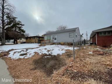 Main picture of 1905 Elmira St