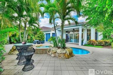 Main picture of 10254 Sand Cay Ln