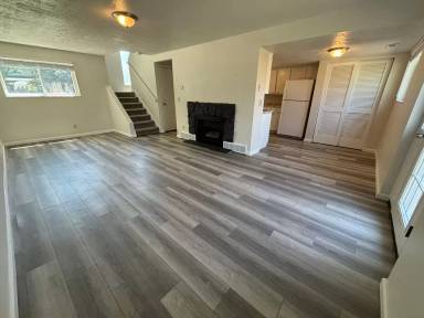 Main picture of 1817 E Vine St