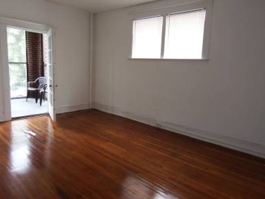Main picture of 2107 Park Ave