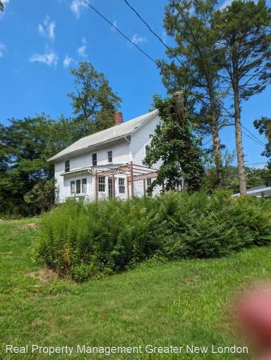 Main picture of 46 Boston Post Rd