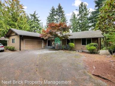Main picture of 160 129th Ave NE