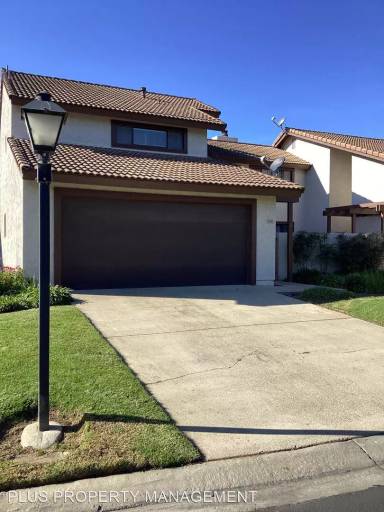 Main picture of 1260 Estes Dr