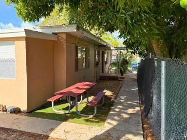 Main picture of 515 NW 13th Ave