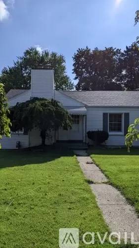 Main picture of 578 Budlong St