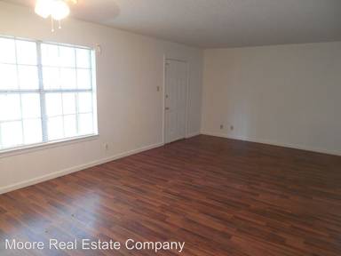 Main picture of 501 Hillsboro Rd
