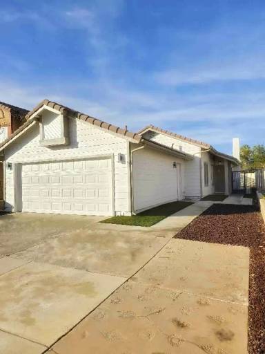 Main picture of 24310 Dyna Pl