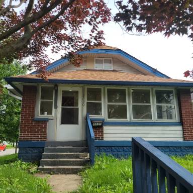 Main picture of 3630 W Michigan St