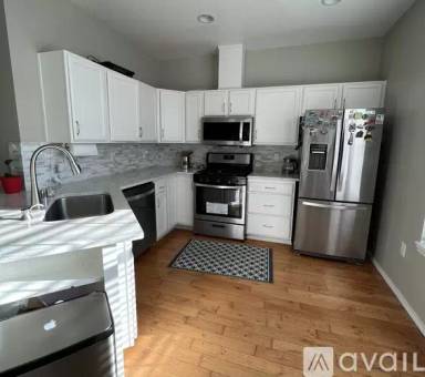 Main picture of 22748 NE 4th Pl