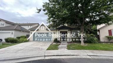 Main picture of 2832 Cinnamon Teal Cir
