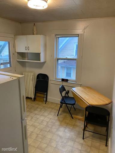 Main picture of 804-806 Ash St