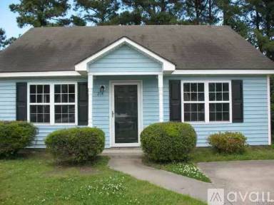 Main picture of 206 Old Oak Rd