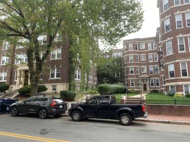 Main picture of 333A Harvard St
