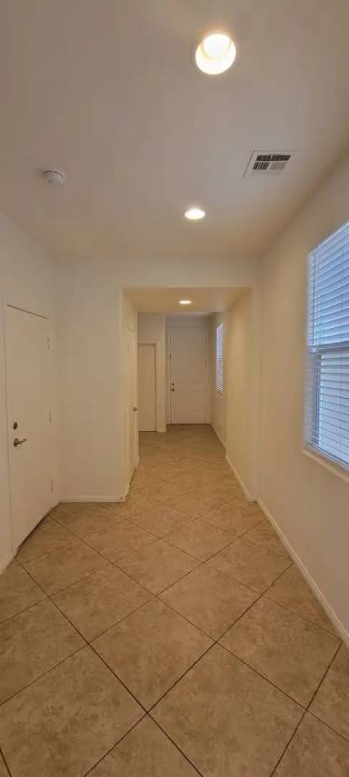 Main picture of 8433 Orly Ave