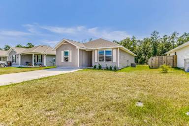 Main picture of 6323 June Bug Dr