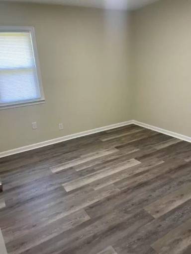 Main picture of 124 Buxton Ave